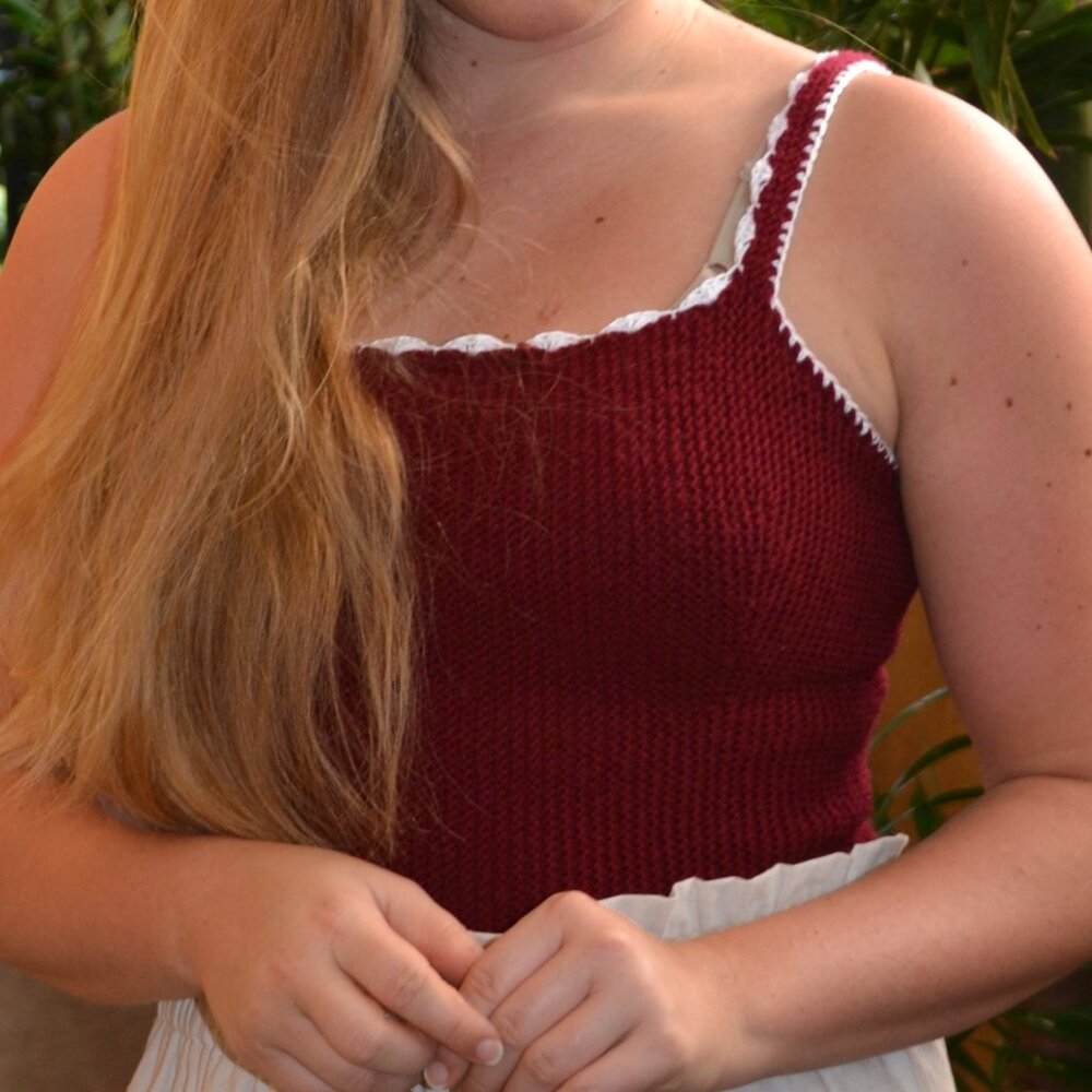 Women's Red Cropped Handknitted Top, size M